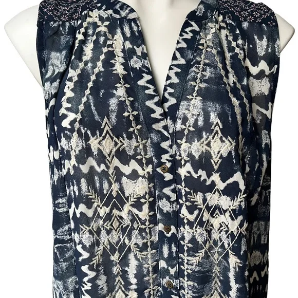 Artesia V-Neck Sleeveless Tie Front Top, Sz L - Picture 12 of 12